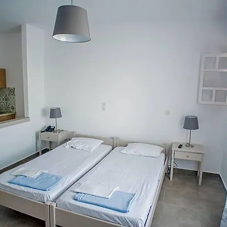 Hotel Ostria & 2*